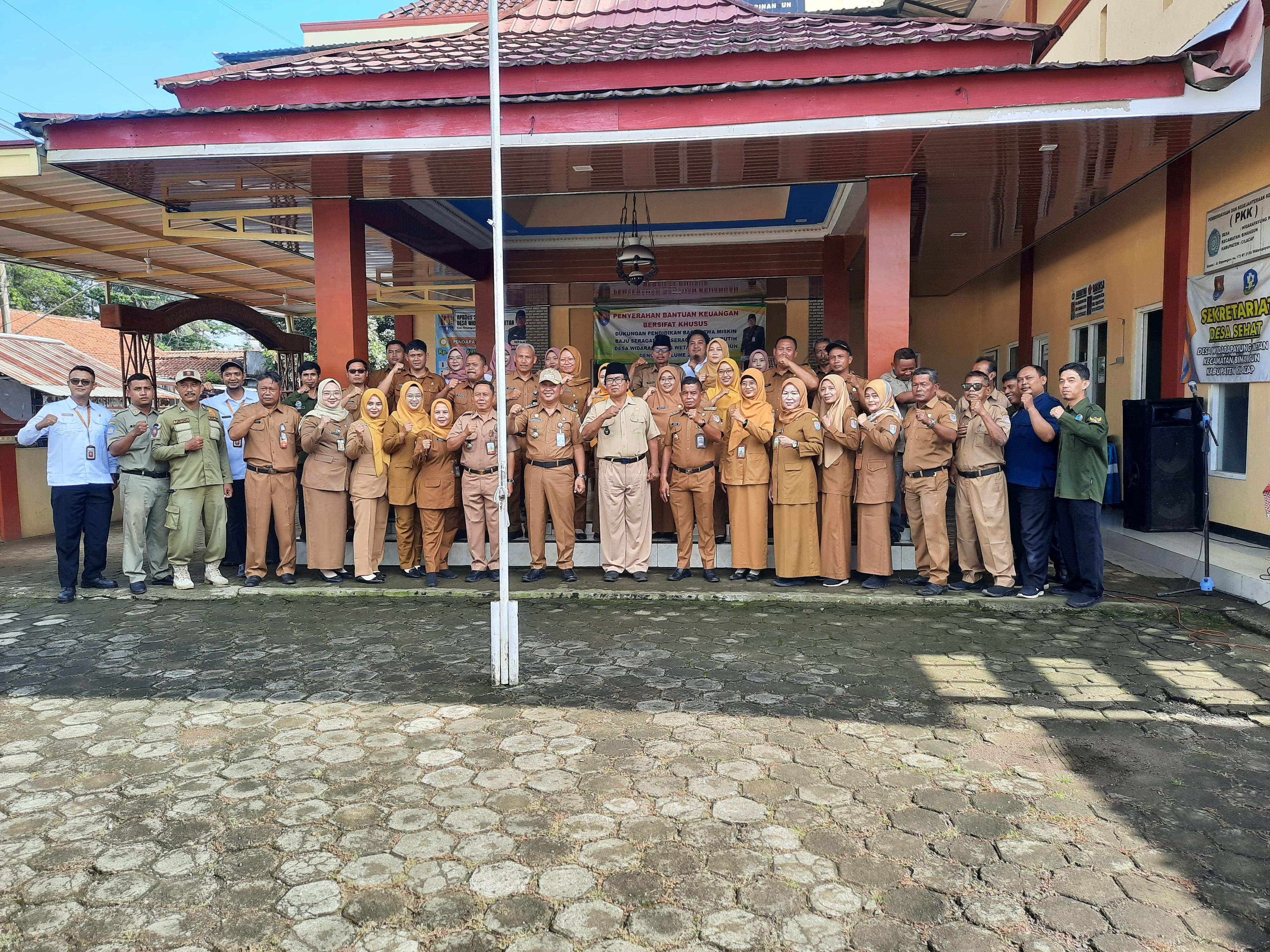 Apel Bersama Di Balai Desa Widrapayung Wetan